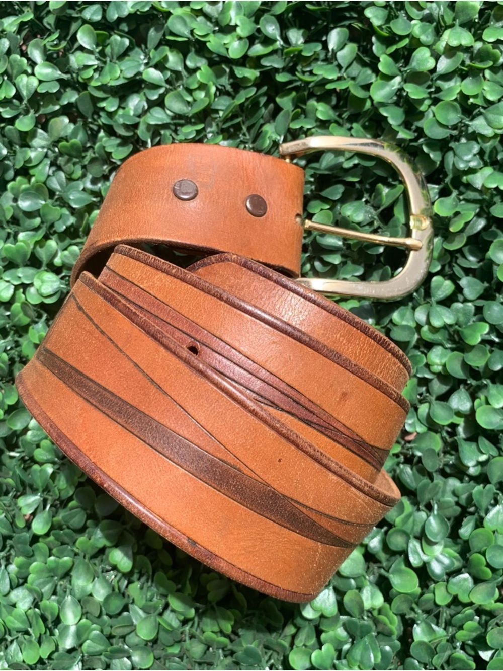 Vintage 70s Retro Western Abstract Bolt Embossed Leather Belt Rocker Festival